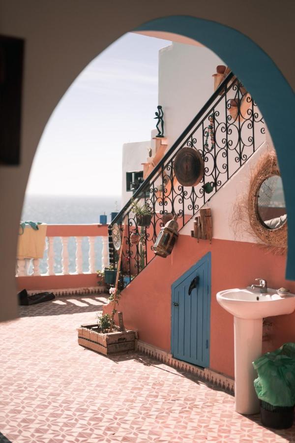 Binic Surf House Bed & Breakfast Taghazout Eksteriør bilde